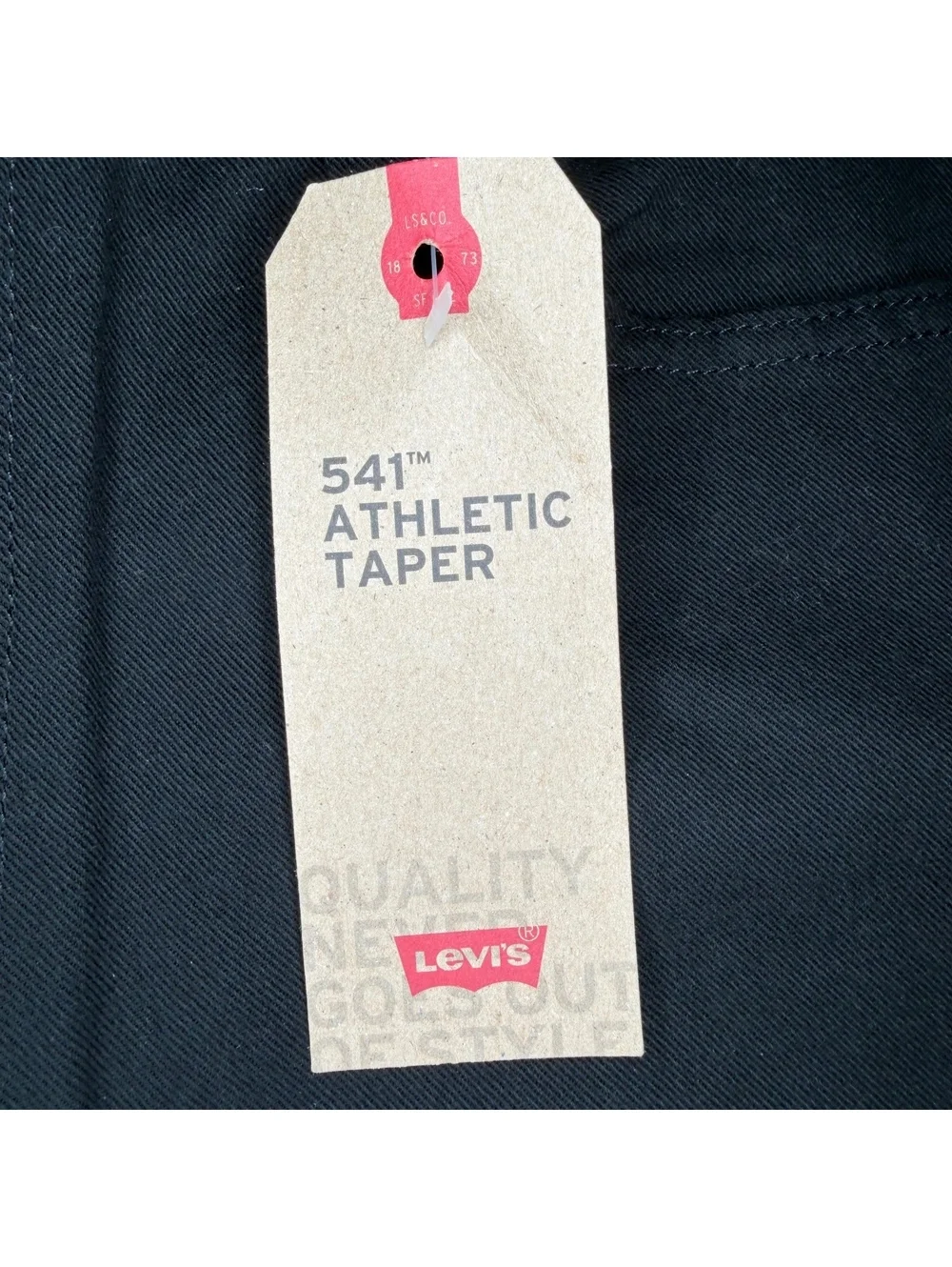 Levi’s 541 Athletic Taper Black Men’s Jeans Size 36 x 30 NWT